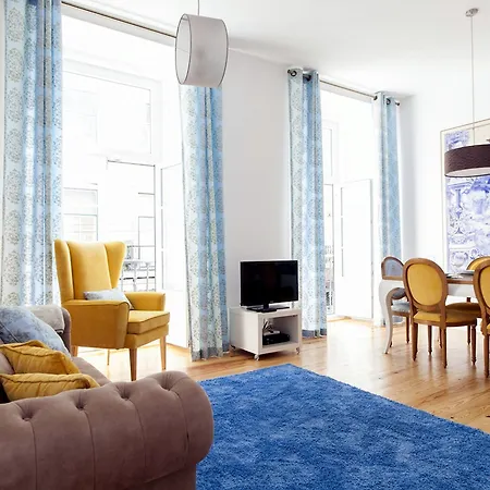 Downtown Vintage By Homing Apartment *